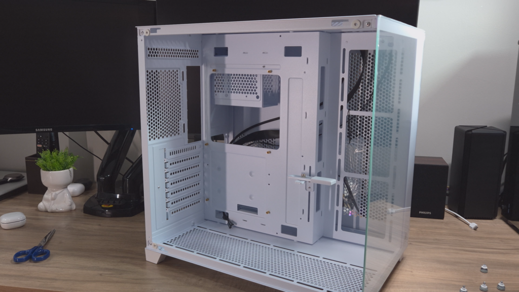 Gabinete Aquário AceGeek Mercury R425 baixo preço com características de mais caros